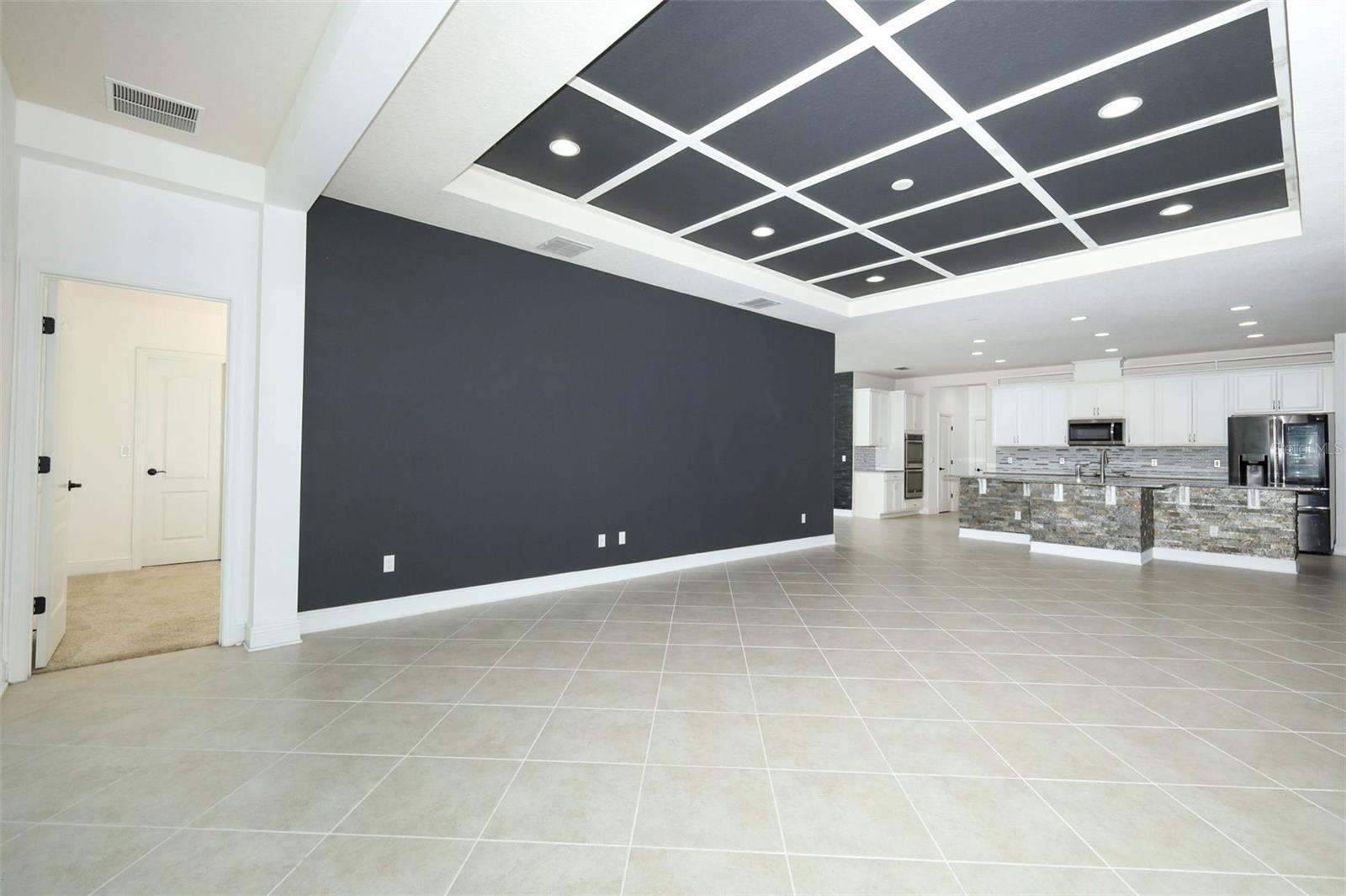 12397 Stone Bark Trl Property Photo 19