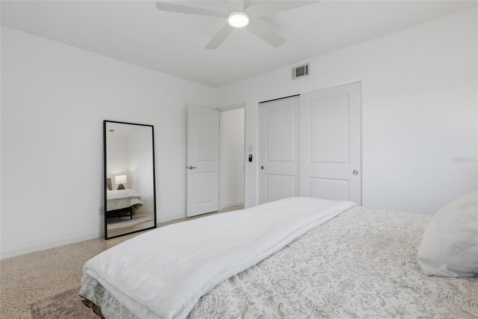 412 W Shade Dr Property Photo 12