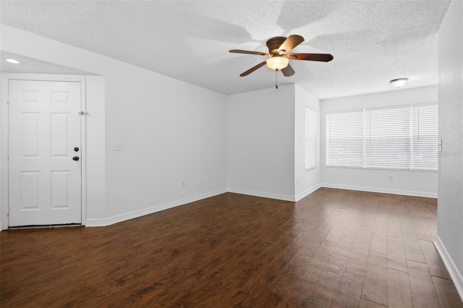 5160 Conroy Rd #11 Property Photo 8