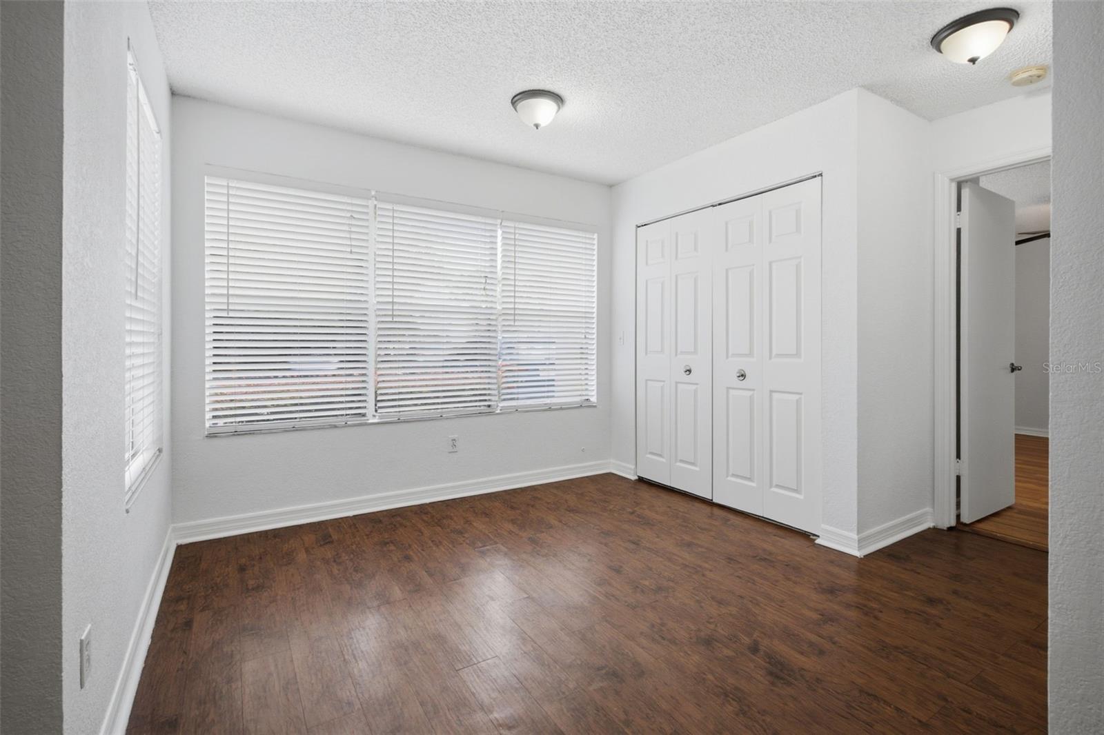 5160 Conroy Rd #11 Property Photo 10