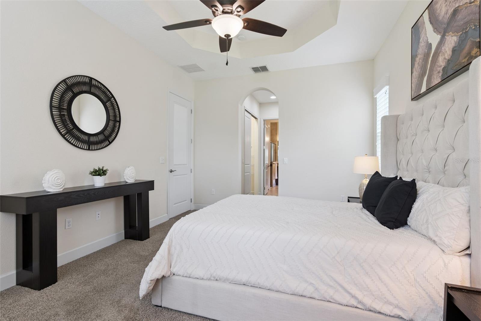 1121 Gardenshire Lane Property Photo 19