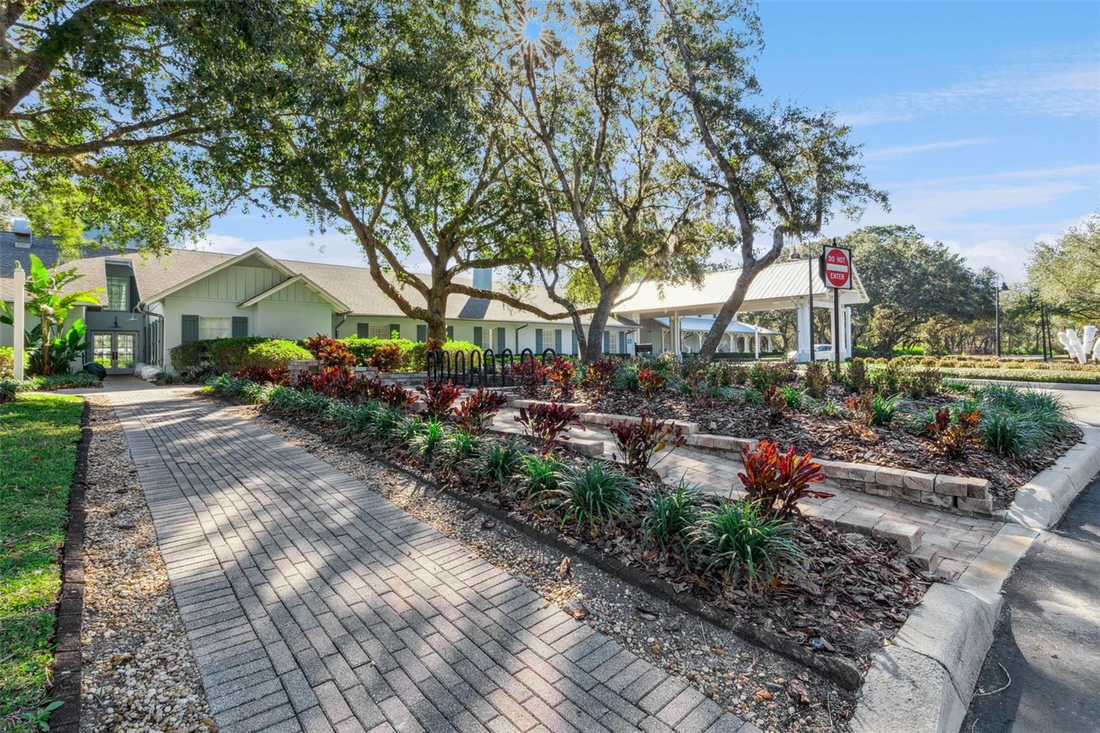 1121 Gardenshire Lane Property Photo 41