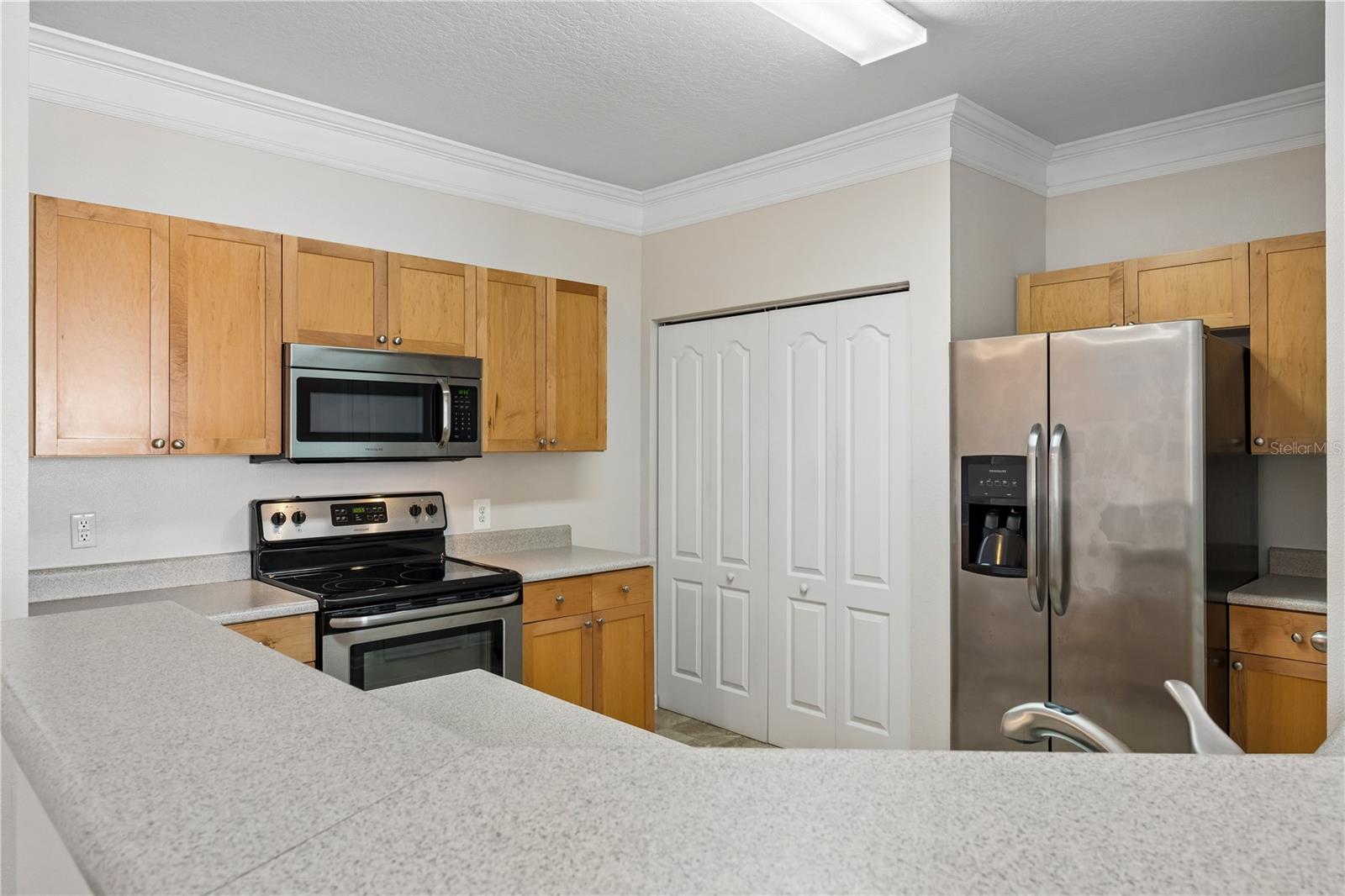 8813 Villa View Cir #308 Property Photo 8