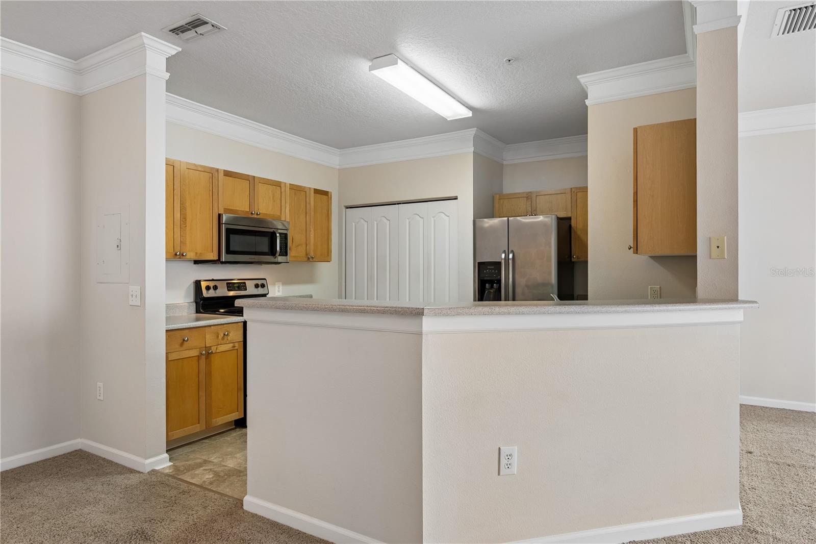 8813 Villa View Cir #308 Property Photo 9