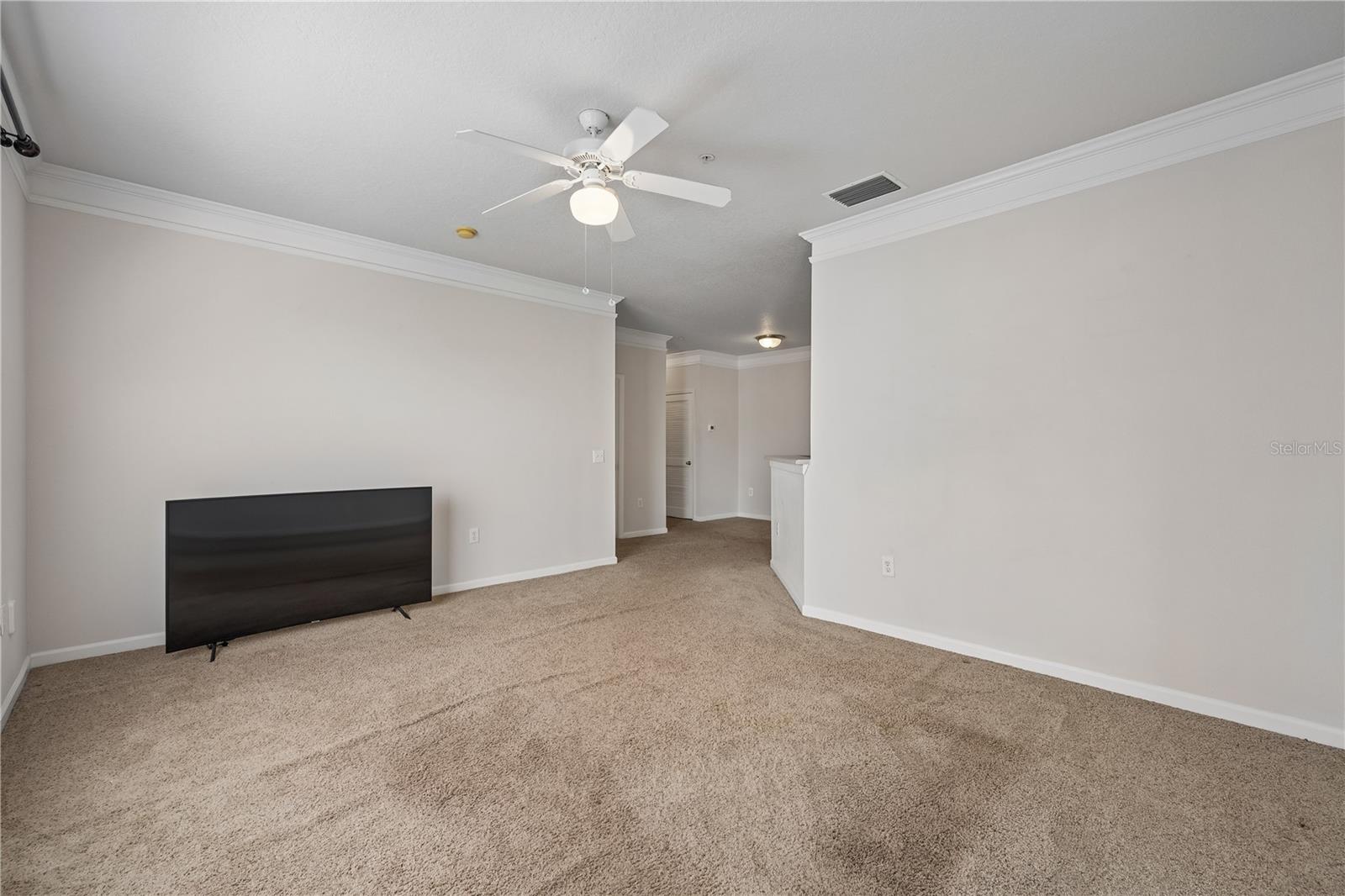 8813 Villa View Cir #308 Property Photo 11