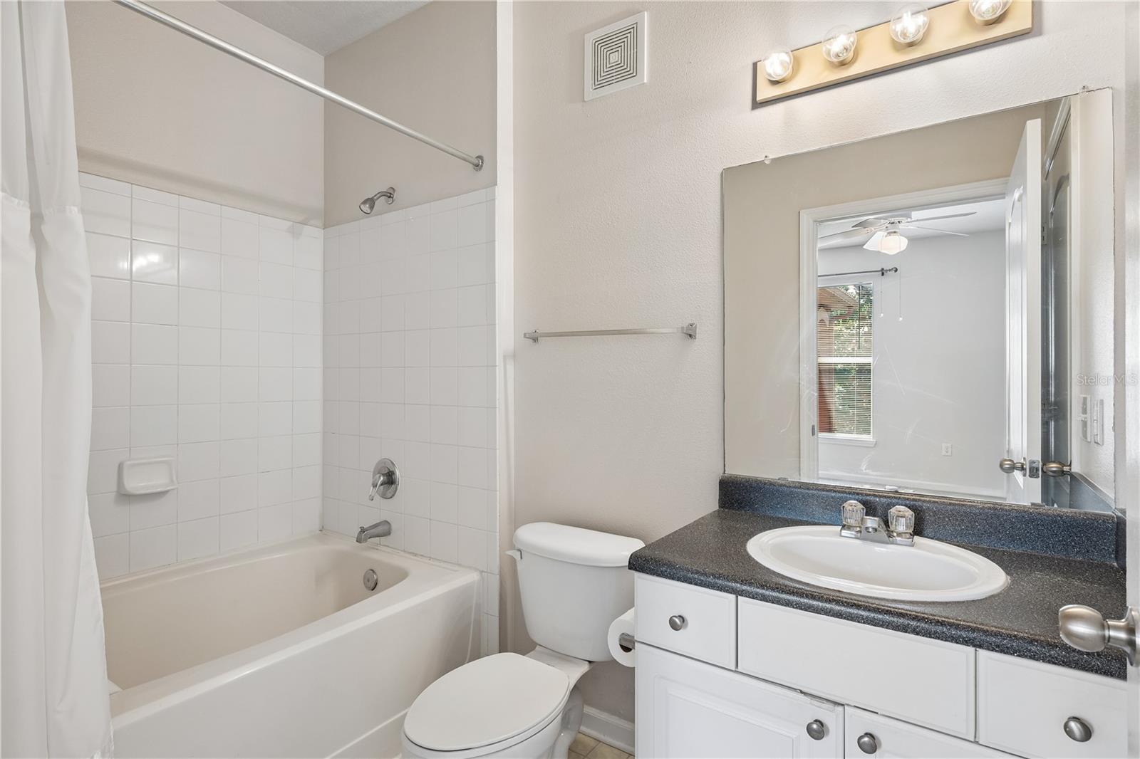 8813 Villa View Cir #308 Property Photo 20