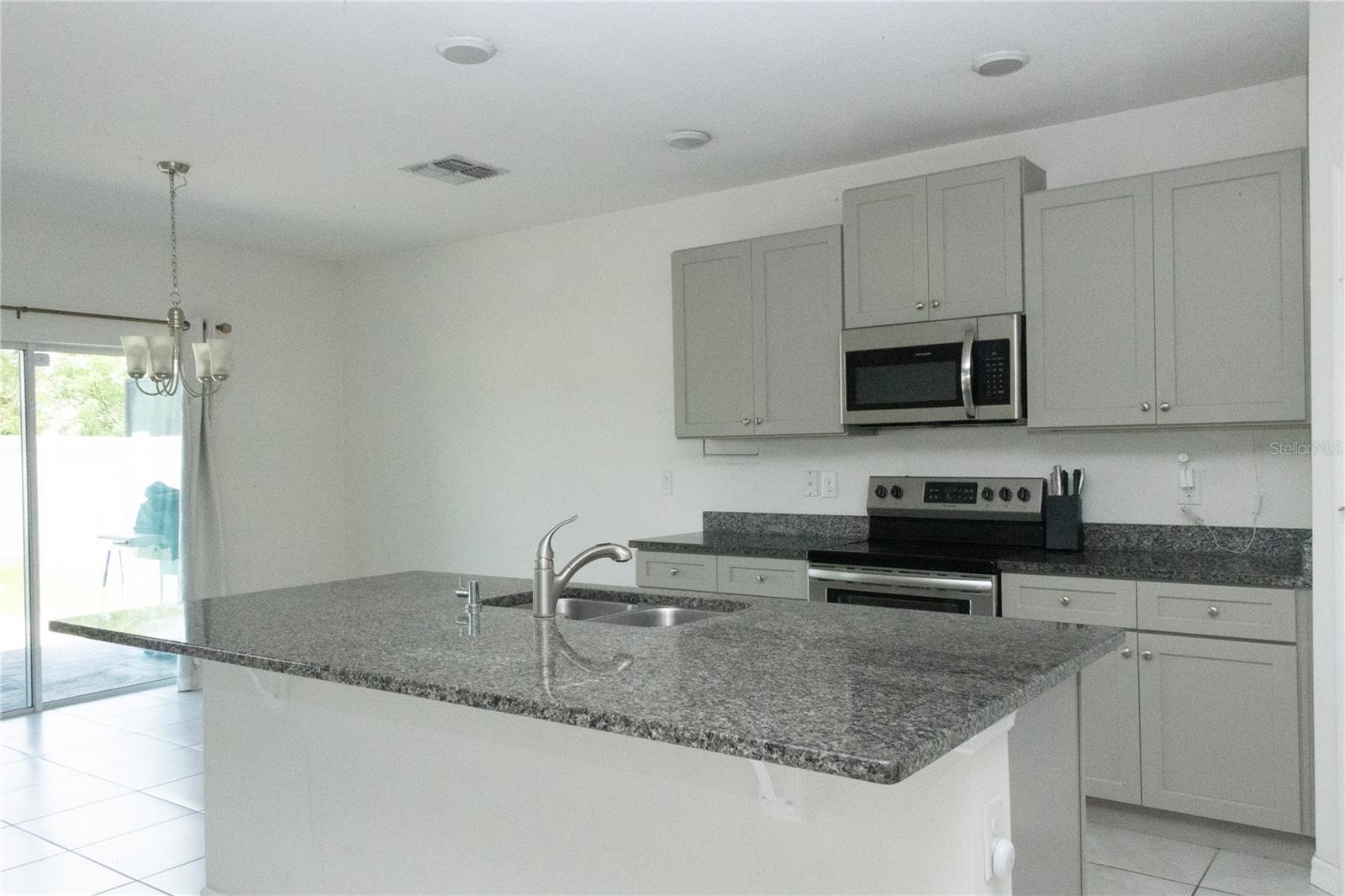 3940 Silverstream Ter Property Photo 16