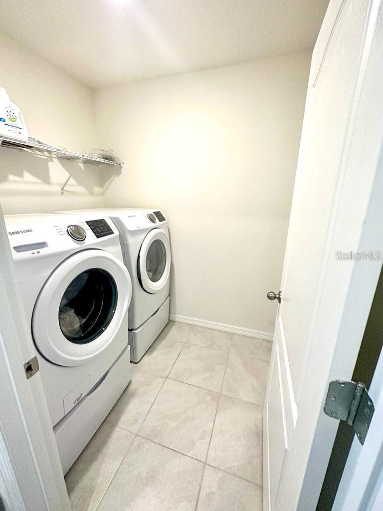 3940 Silverstream Ter Property Photo 31