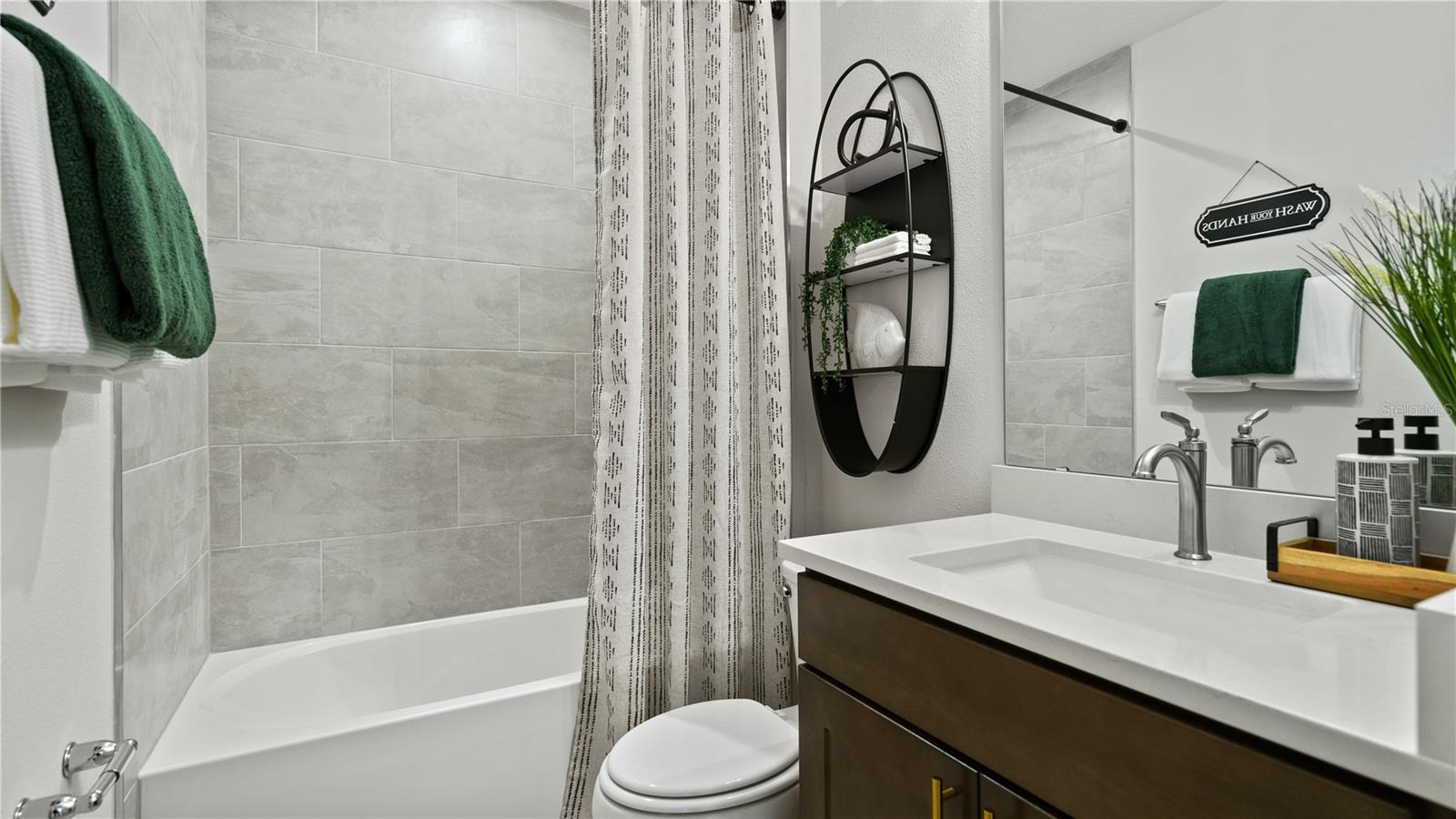 432 Liberty Bnd Property Photo 25
