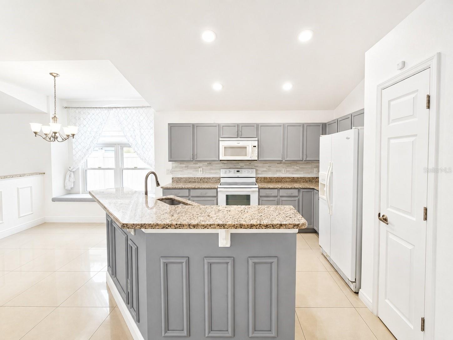 12786 Maribou Cir Property Photo 6