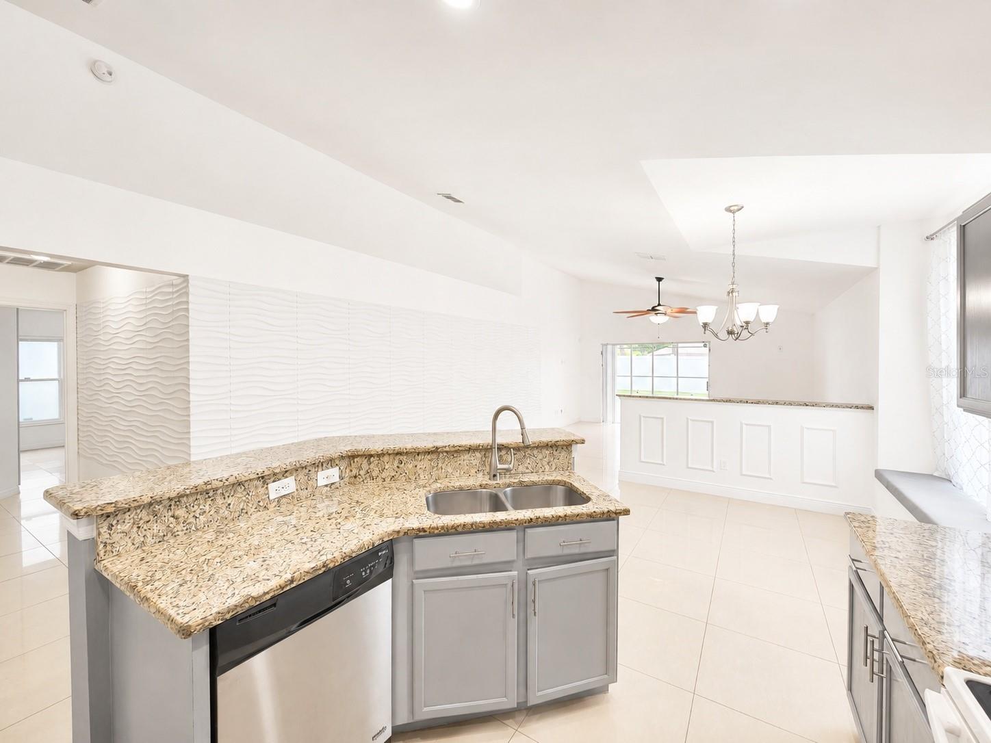 12786 Maribou Cir Property Photo 7
