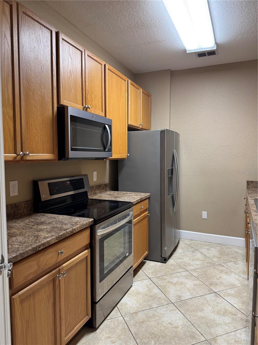 6335 Contessa Dr #107 Property Photo 6