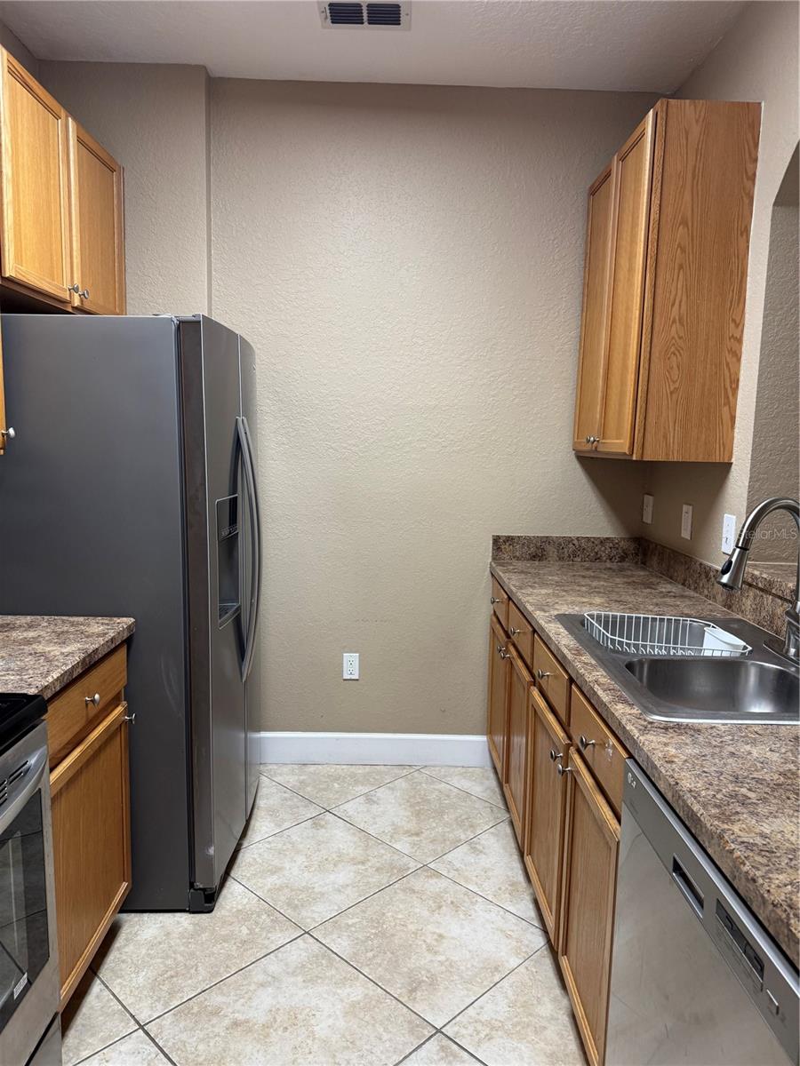 6335 Contessa Dr #107 Property Photo 9