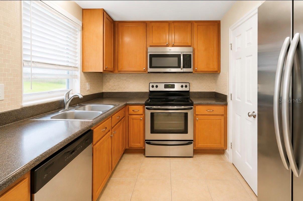 4312 Hector Ct #4 Property Photo 5