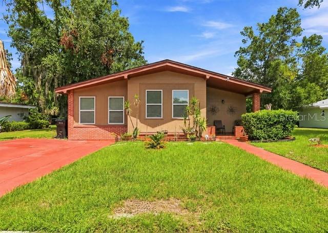 841 Wooden Blvd Property Photo 1