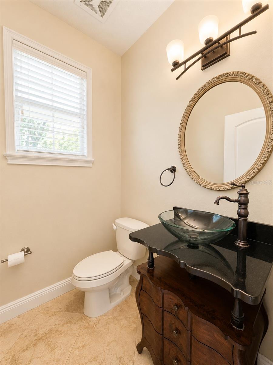 1409 Michigan Ave Property Photo 17