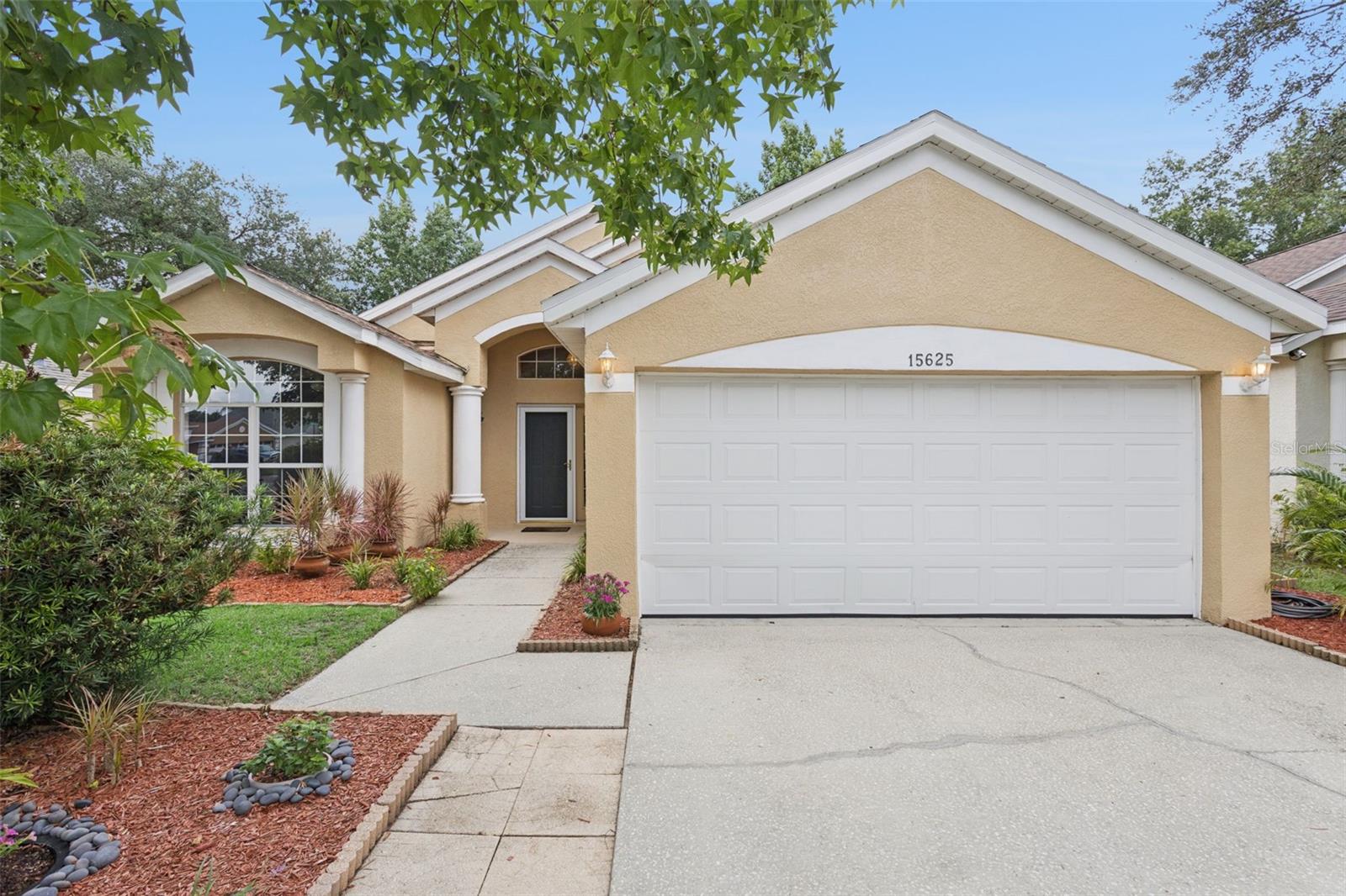 15625 AUTUMN GLEN AVE Property Photo 1
