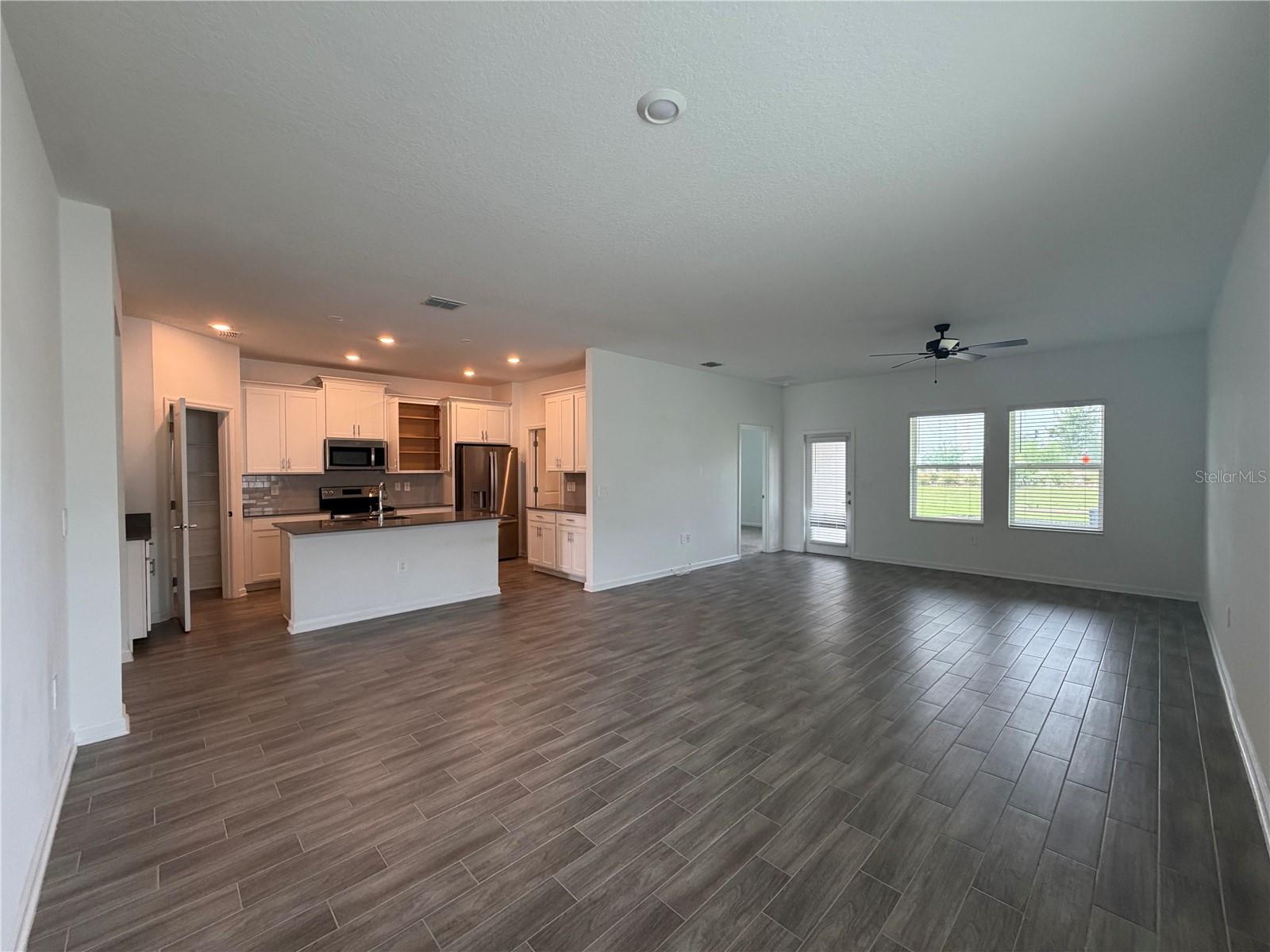 6464 Needle Way Property Photo 25