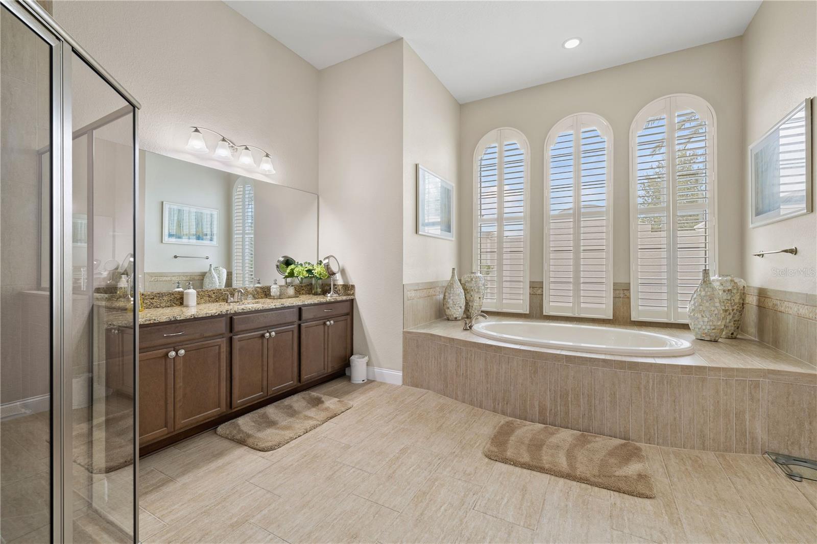 4201 Isabella Cir Property Photo 52
