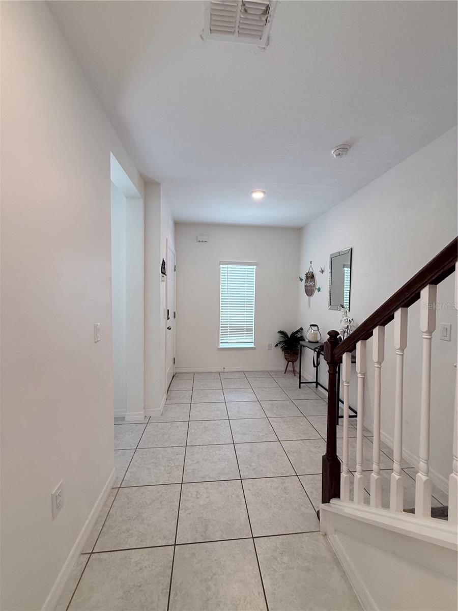 4875 Coral Castle Dr Property Photo 3
