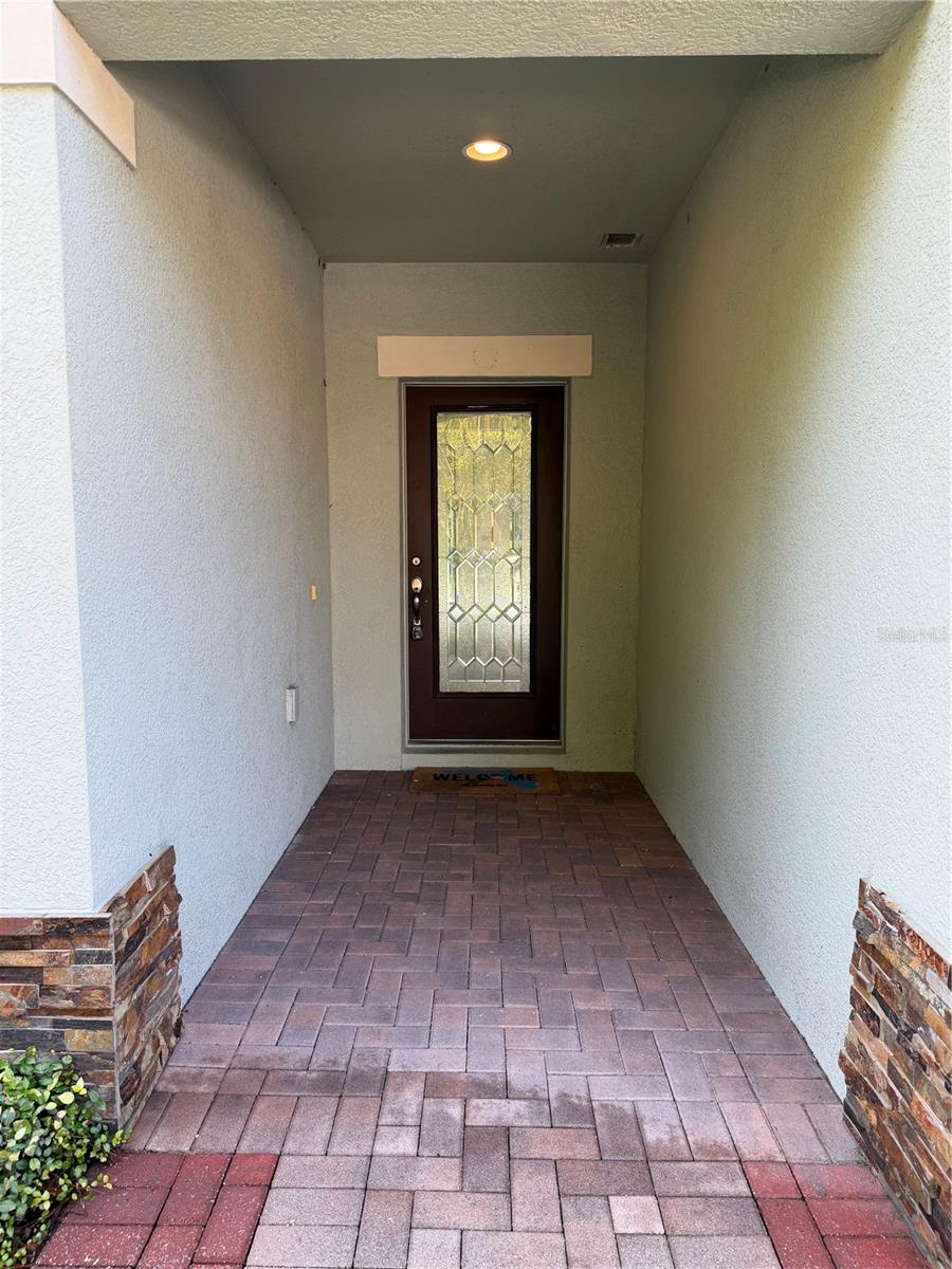 115 Gladesdown Ct Property Photo 6