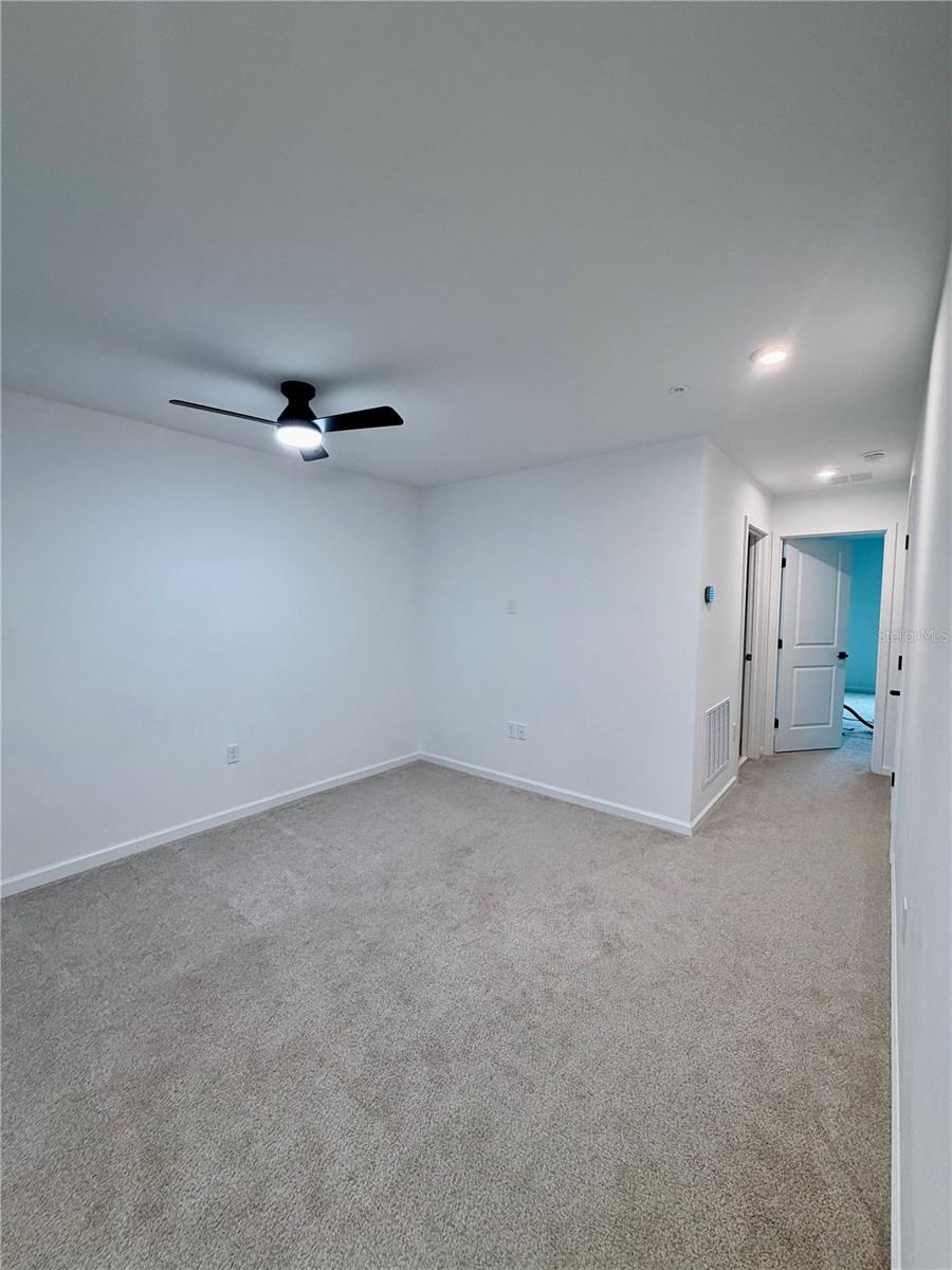 9855 Walkway Dr Property Photo 38