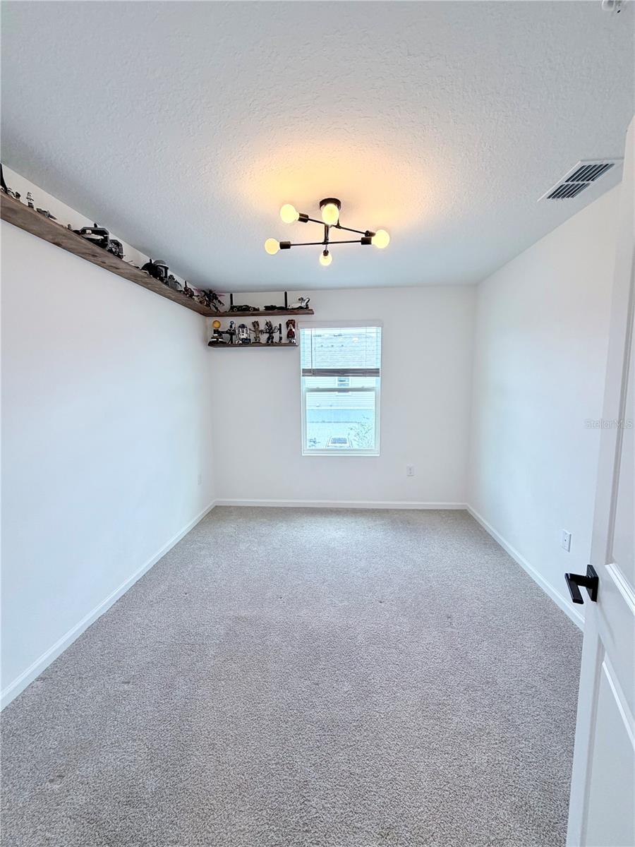 9855 Walkway Dr Property Photo 41