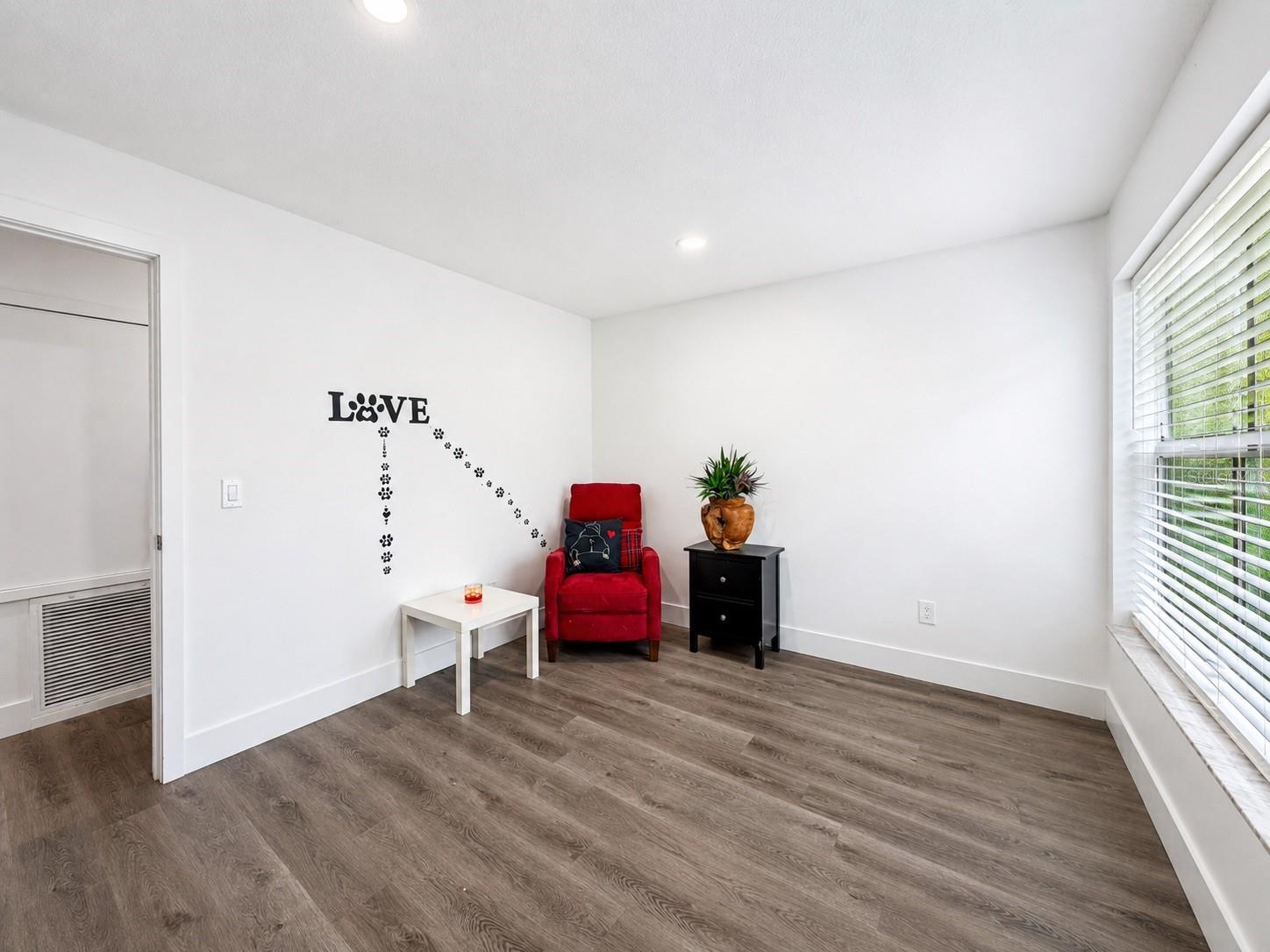 1 Cunningham Ln Property Photo 36