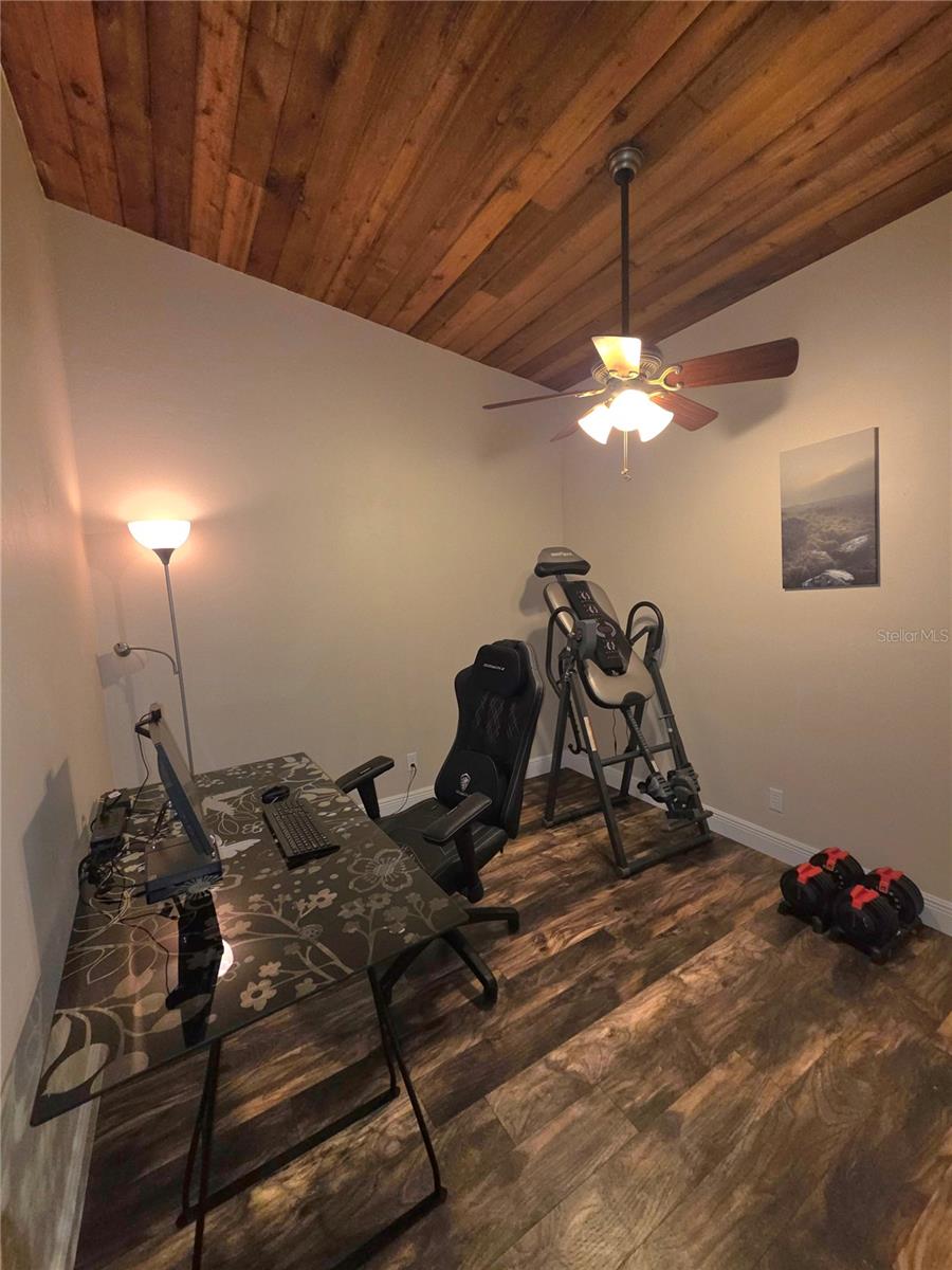 1679 Spring Garden Ct Property Photo 22