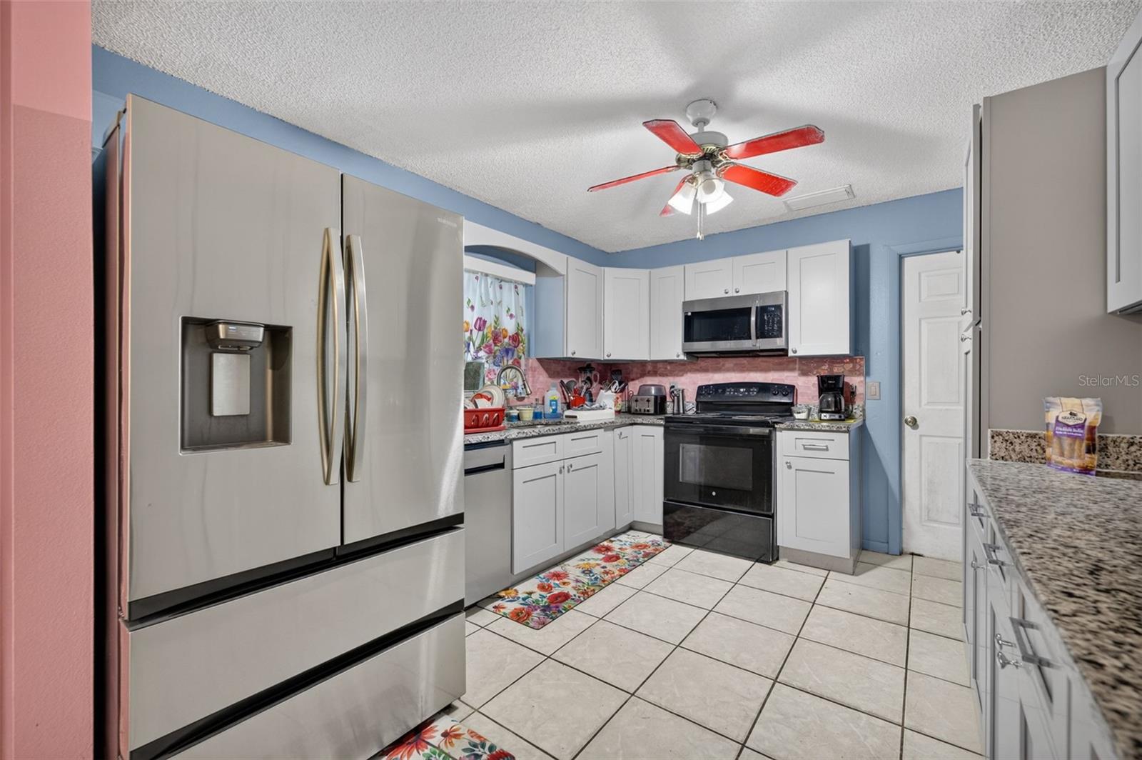 5907 Uona Ave Property Photo 11