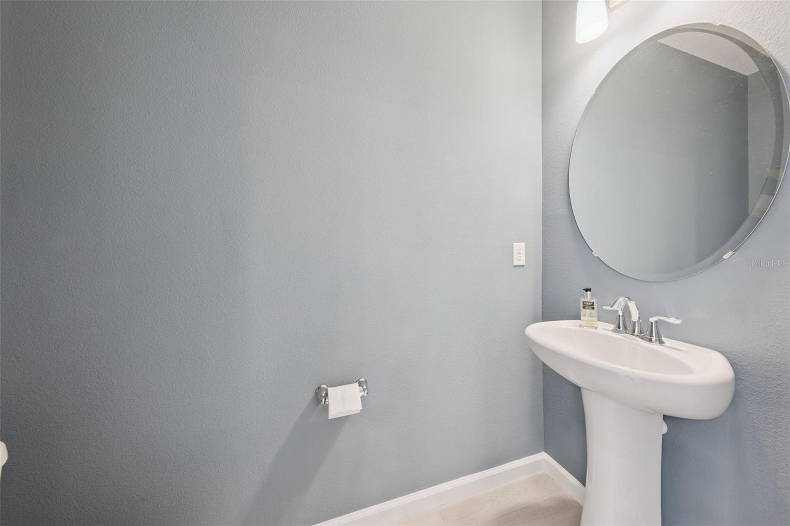 3129 Riverboat Way Property Photo 11