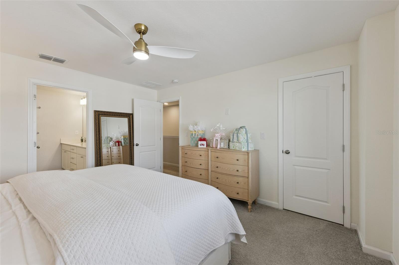 3129 Riverboat Way Property Photo 15