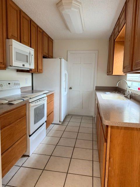 606 Second Ave Property Photo 5