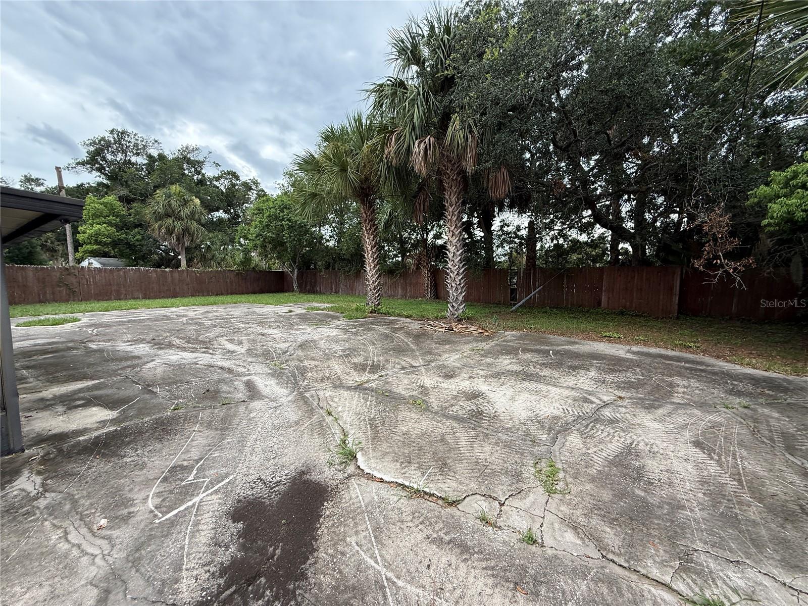 202 Yale Dr Property Photo 22