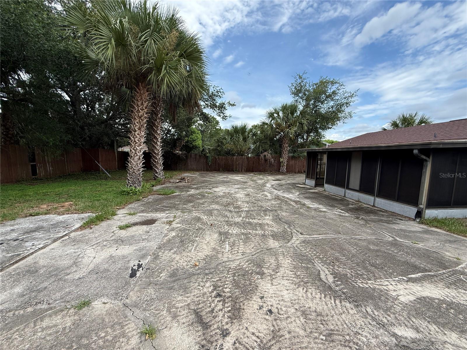 202 Yale Dr Property Photo 23