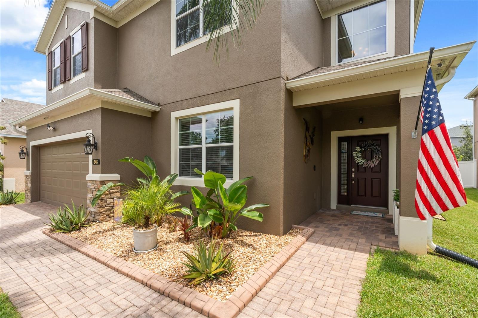 648 Cortona Dr Property Photo 3