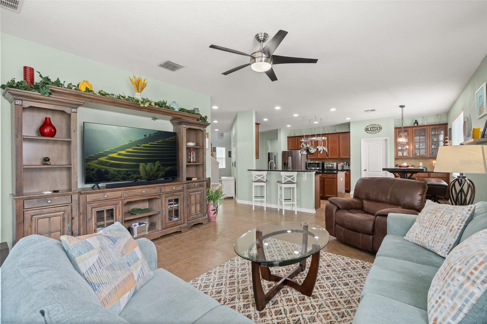 648 Cortona Dr Property Photo 8