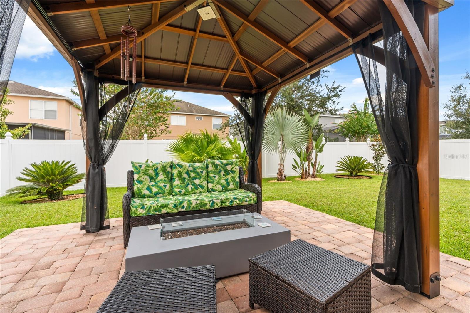 648 Cortona Dr Property Photo 46