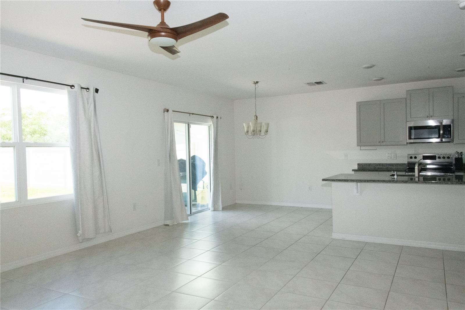 3940 Silverstream Ter Property Photo 5
