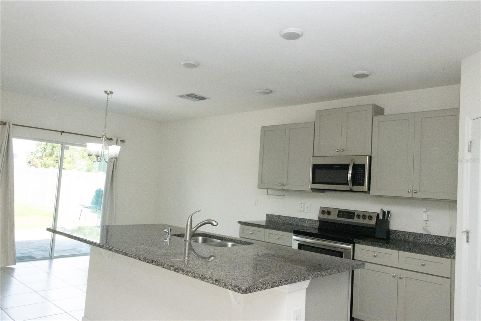 3940 Silverstream Ter Property Photo 18