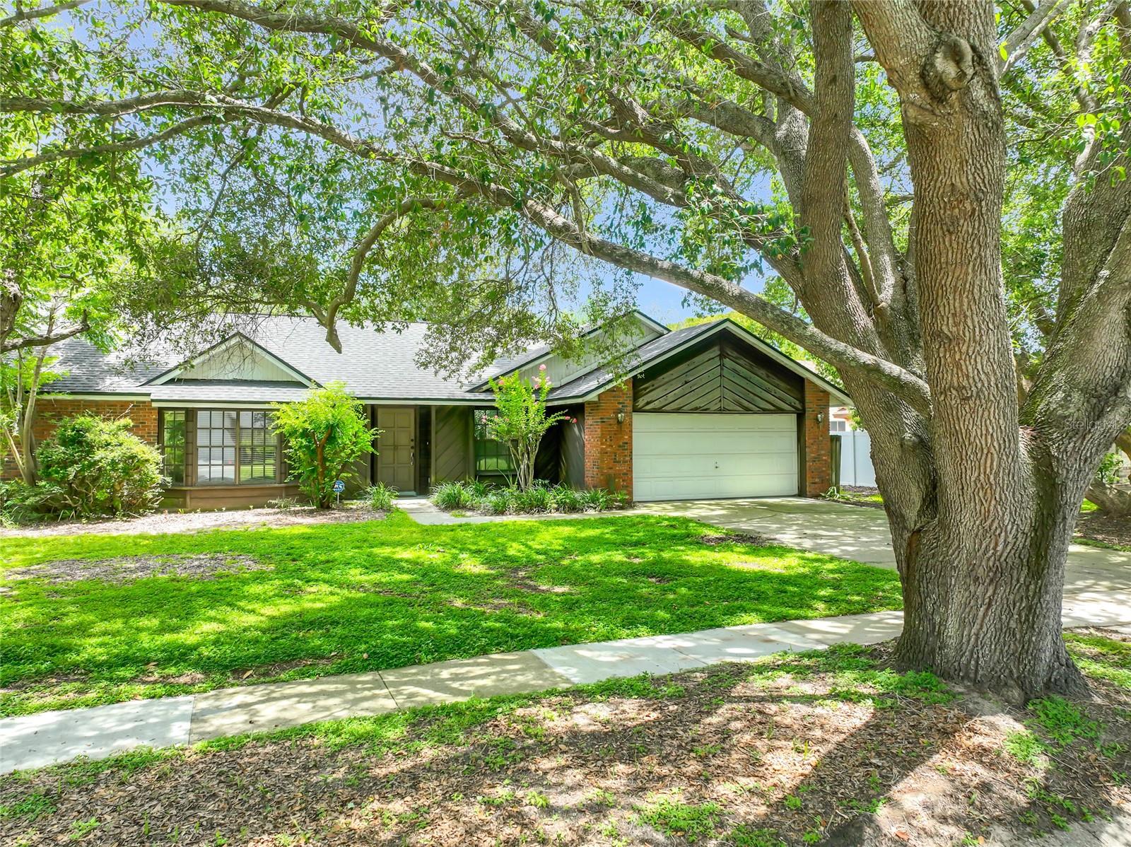 1532 Sackett Cir Property Photo 1