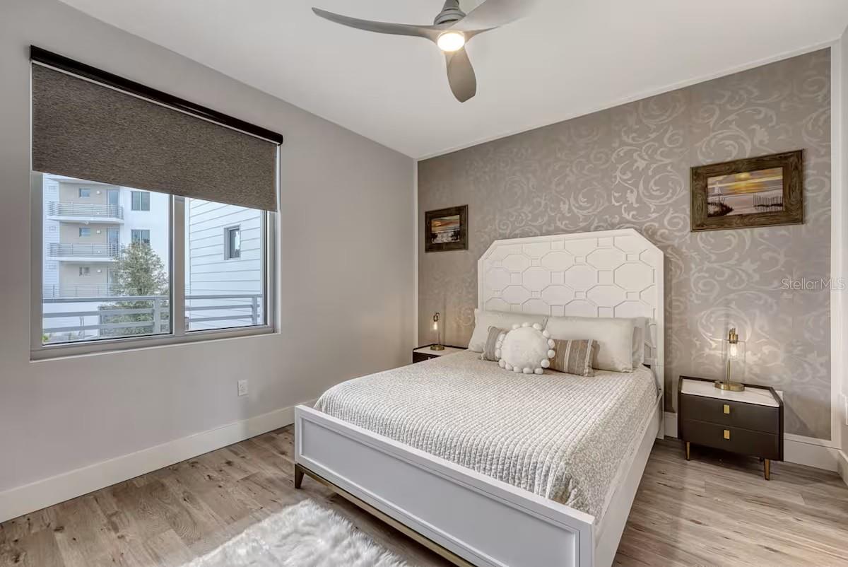1709 N Tamiami Trl #220 Property Photo 7