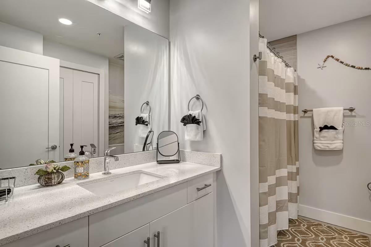 1709 N Tamiami Trl #220 Property Photo 8