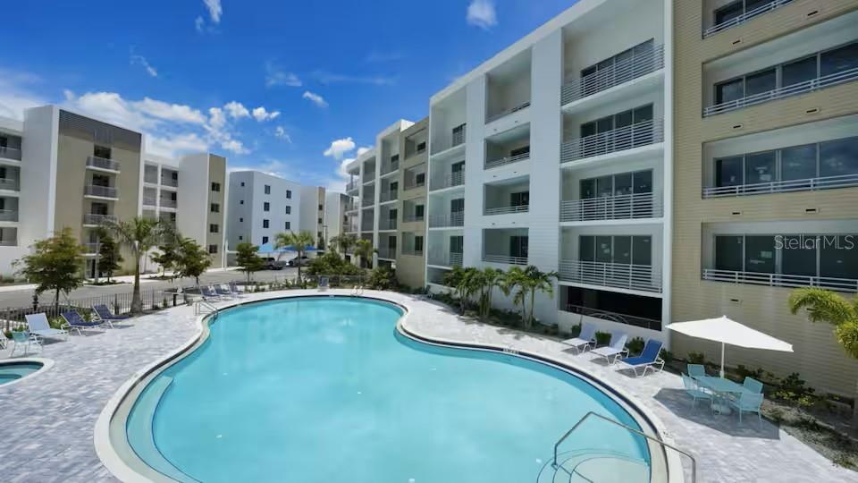 1709 N Tamiami Trl #220 Property Photo 14
