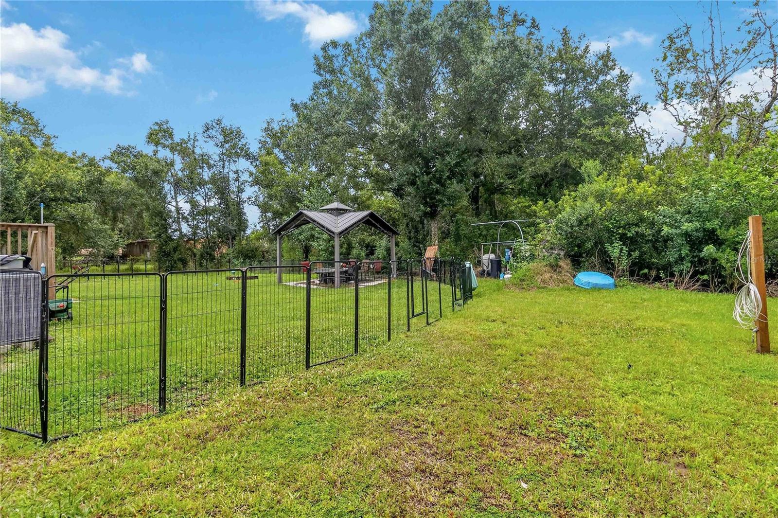 4235 Pine Tree Dr Property Photo 43