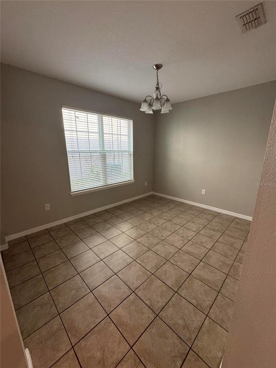 11938 Silverlake Park Dr Property Photo 7