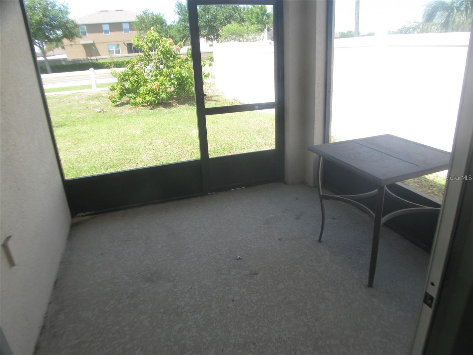 599 Autumn Stream Dr Property Photo 7