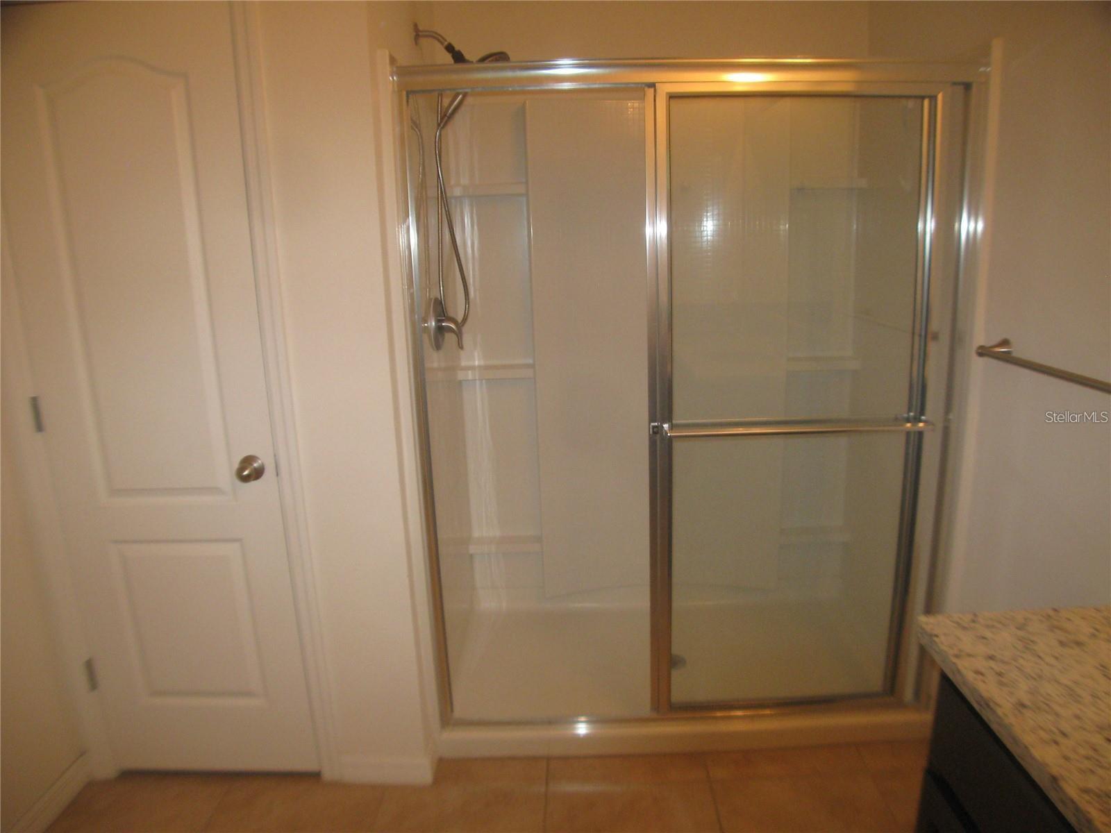 599 Autumn Stream Dr Property Photo 11