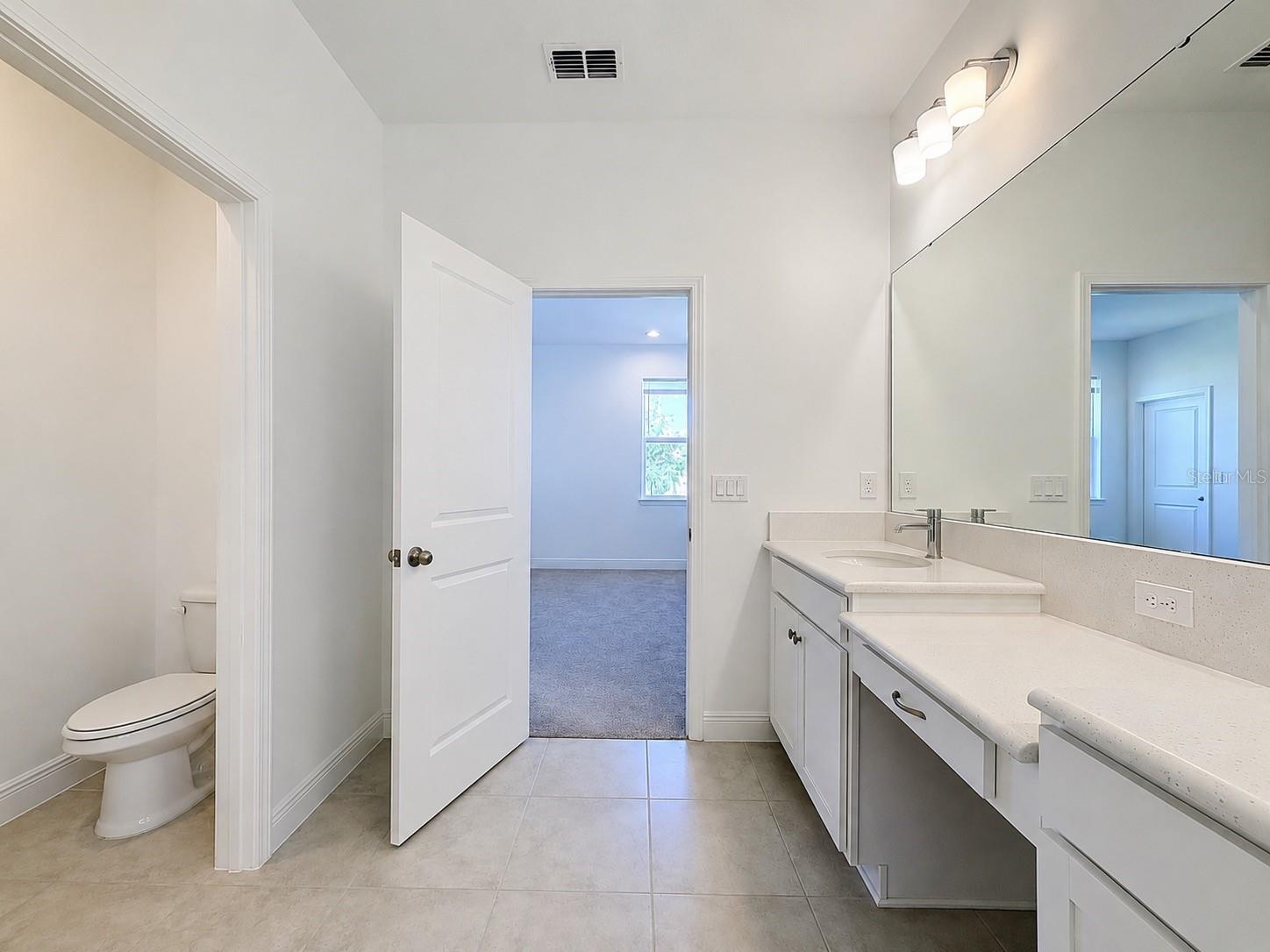 4485 Davos Dr Property Photo 23