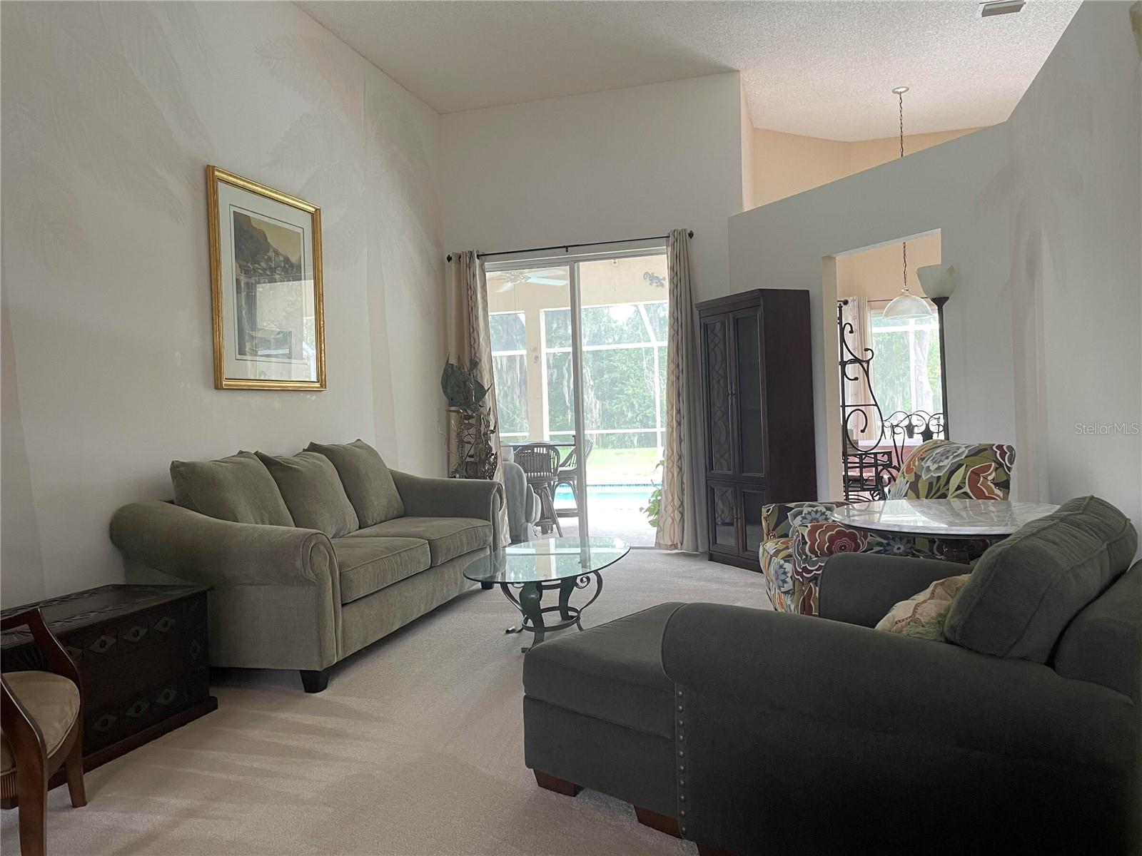 28719 Raleigh Pl Property Photo 4